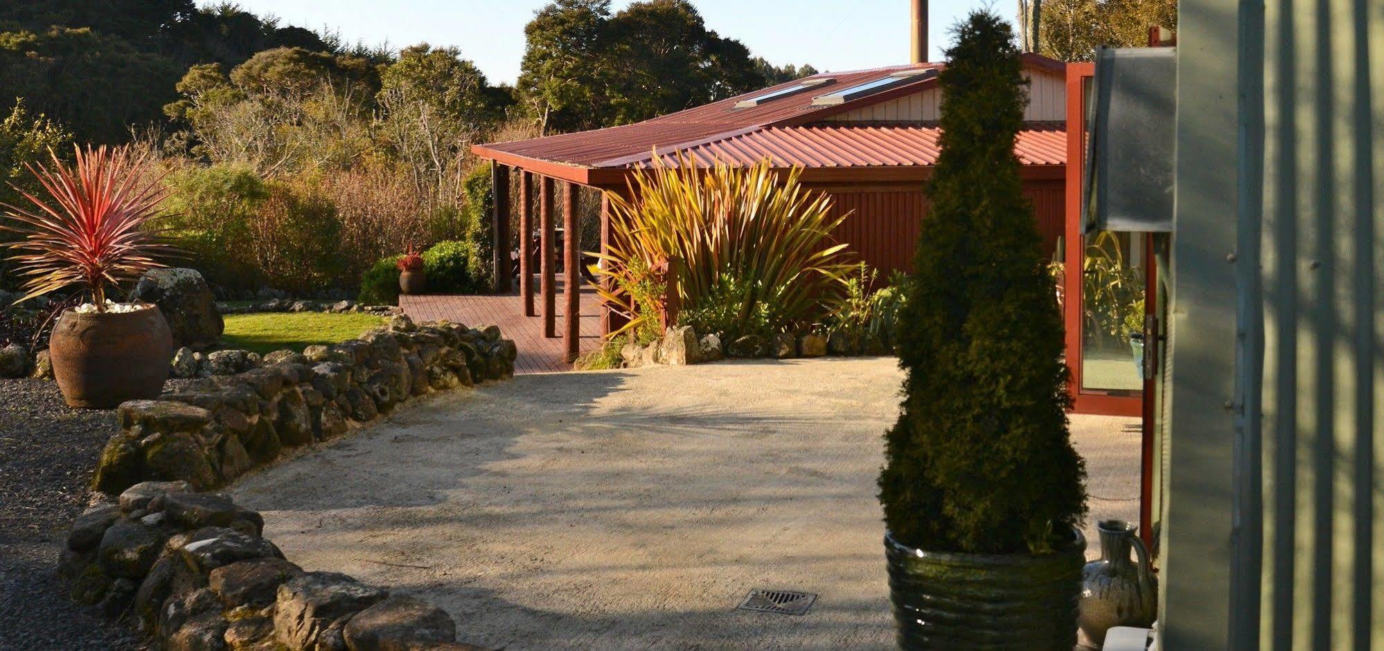 Barn Bed And Breakfast Waitati Bagian luar foto